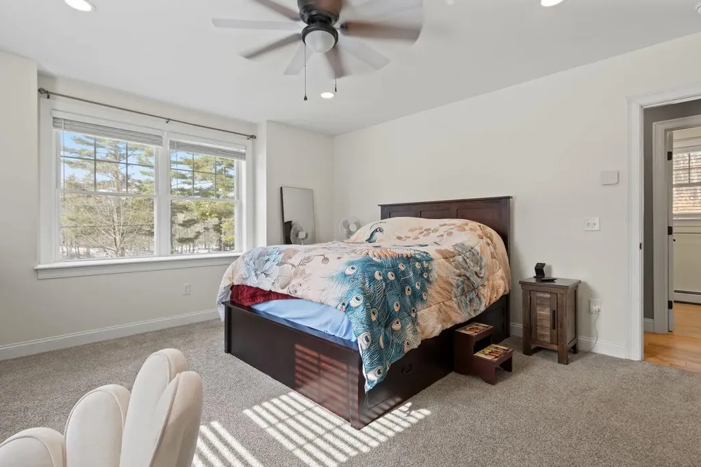 26 Channel Lane Sanford ME 04073