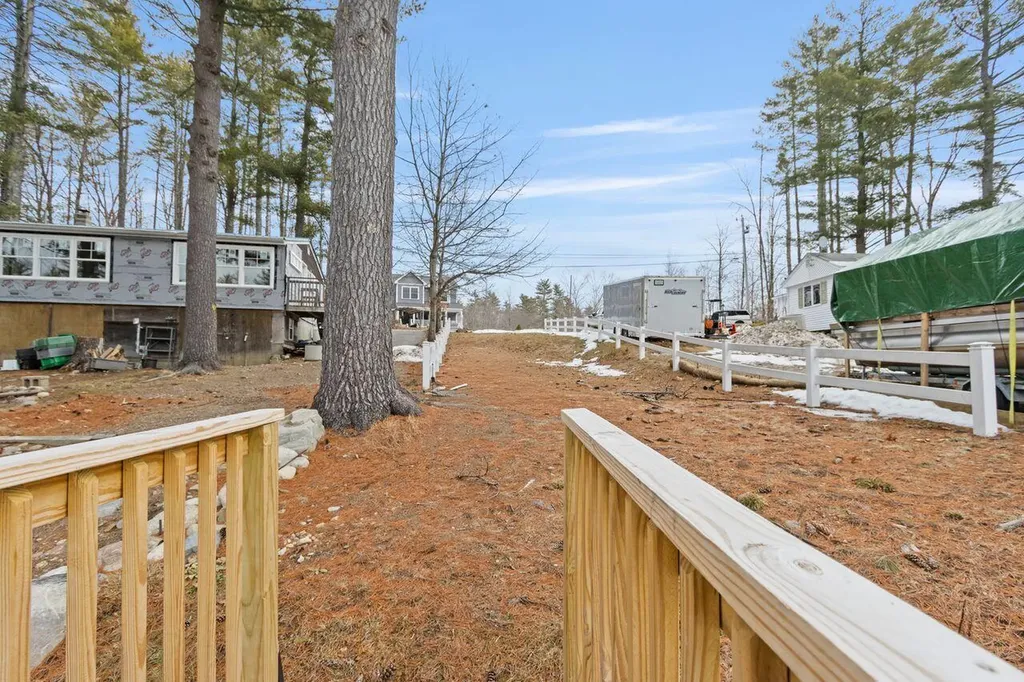 26 Channel Lane Sanford ME 04073