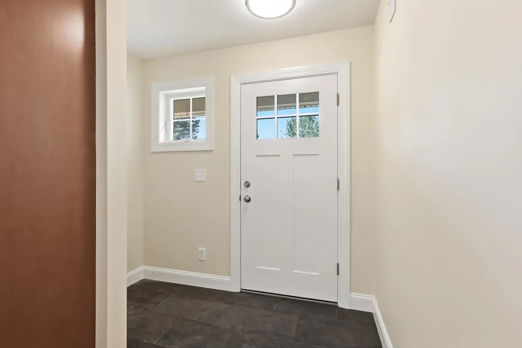 3 Hardwood Lane Kennebunk ME 04043