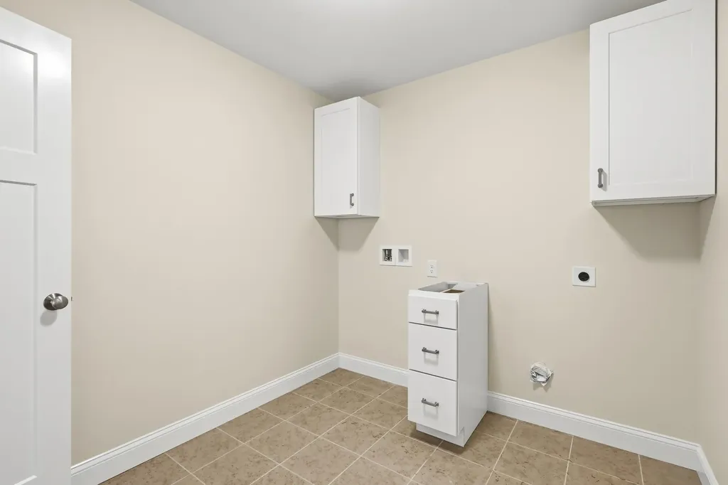 3 Hardwood Lane Kennebunk ME 04043