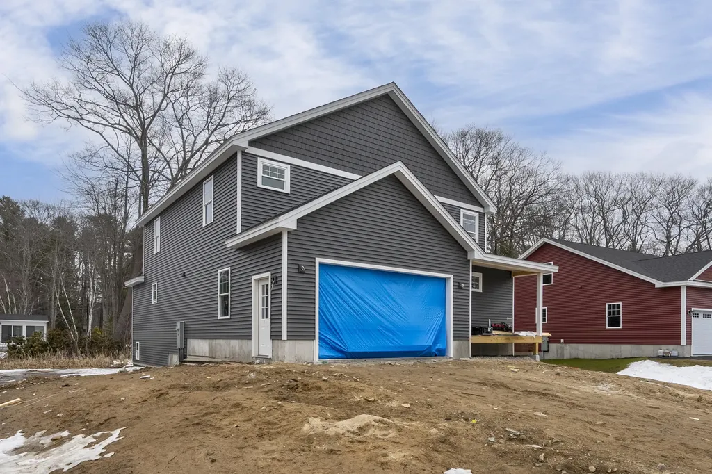 3 Hardwood Lane Kennebunk ME 04043