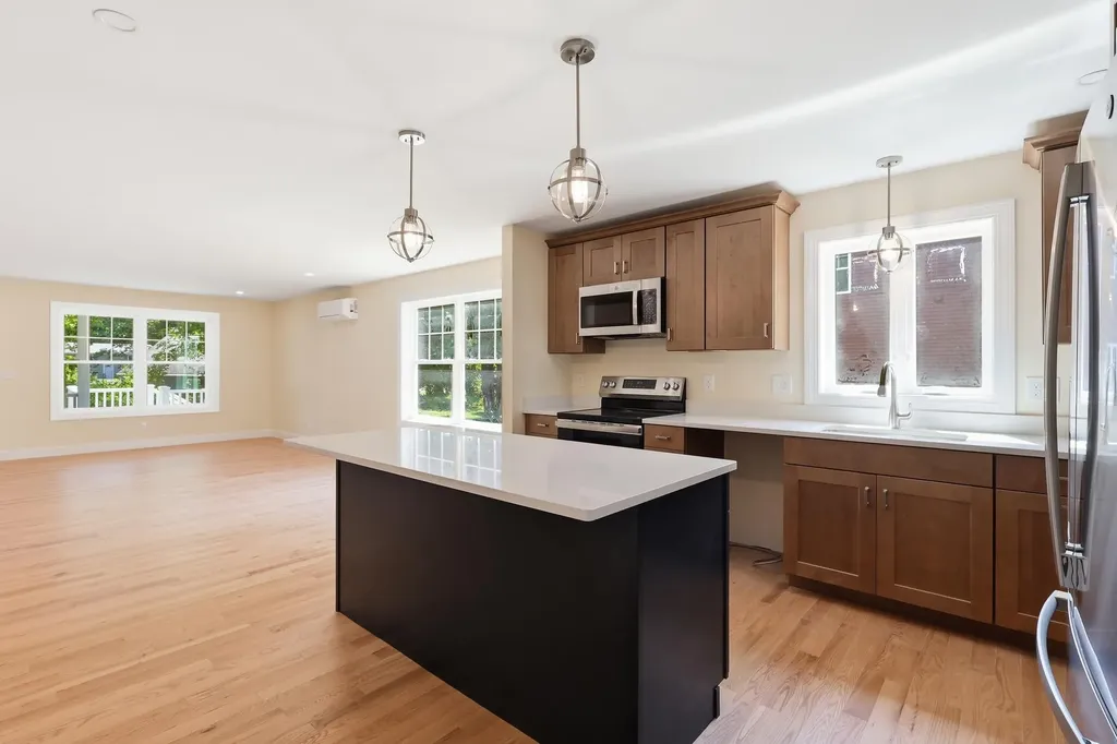 3 Hardwood Lane Kennebunk ME 04043