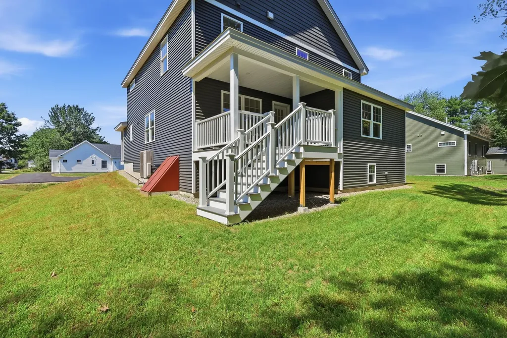 3 Hardwood Lane Kennebunk ME 04043