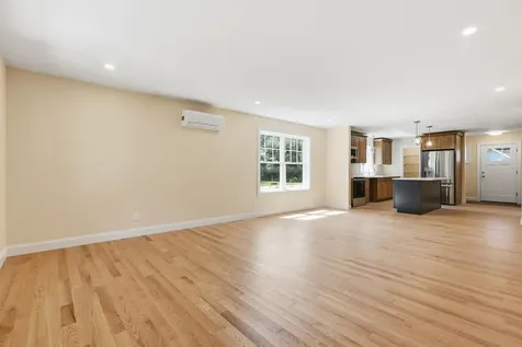 3 Hardwood Lane Kennebunk ME 04043