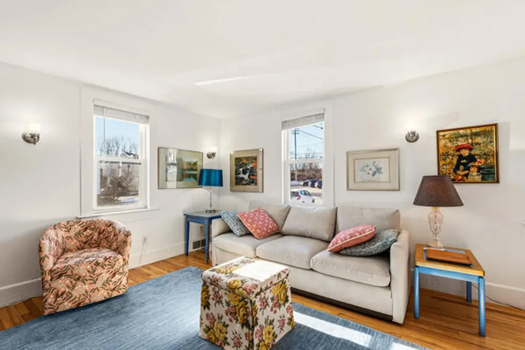 6 Middle Street Saco ME 04072