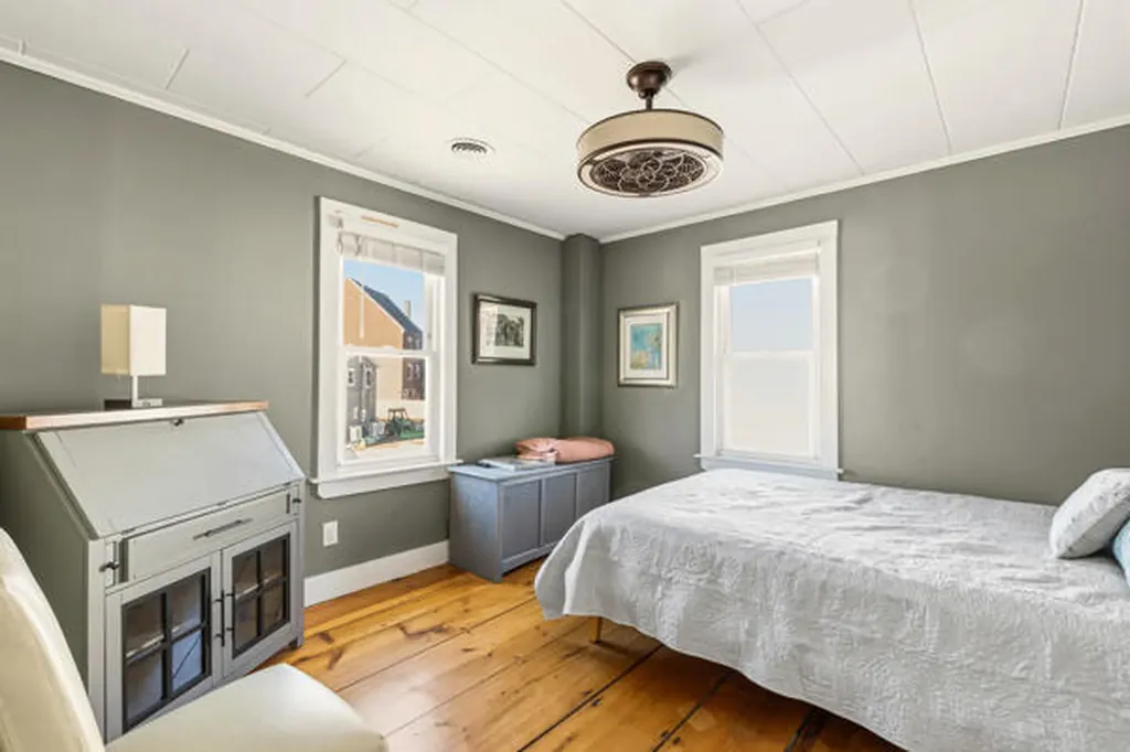 6 Middle Street Saco ME 04072