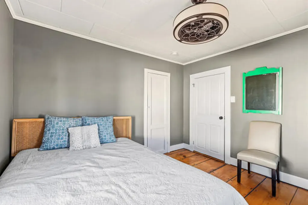 6 Middle Street Saco ME 04072