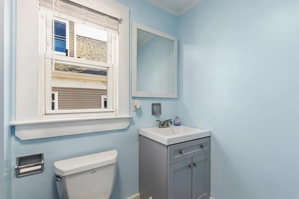 6 Middle Street Saco ME 04072