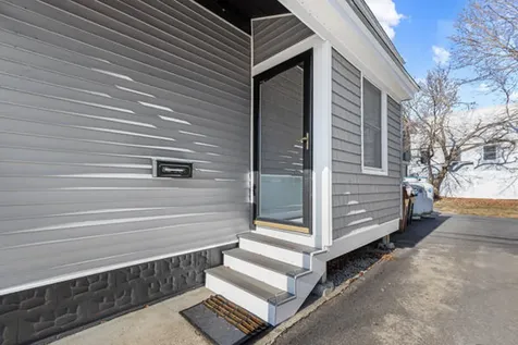 6 Middle Street Saco ME 04072
