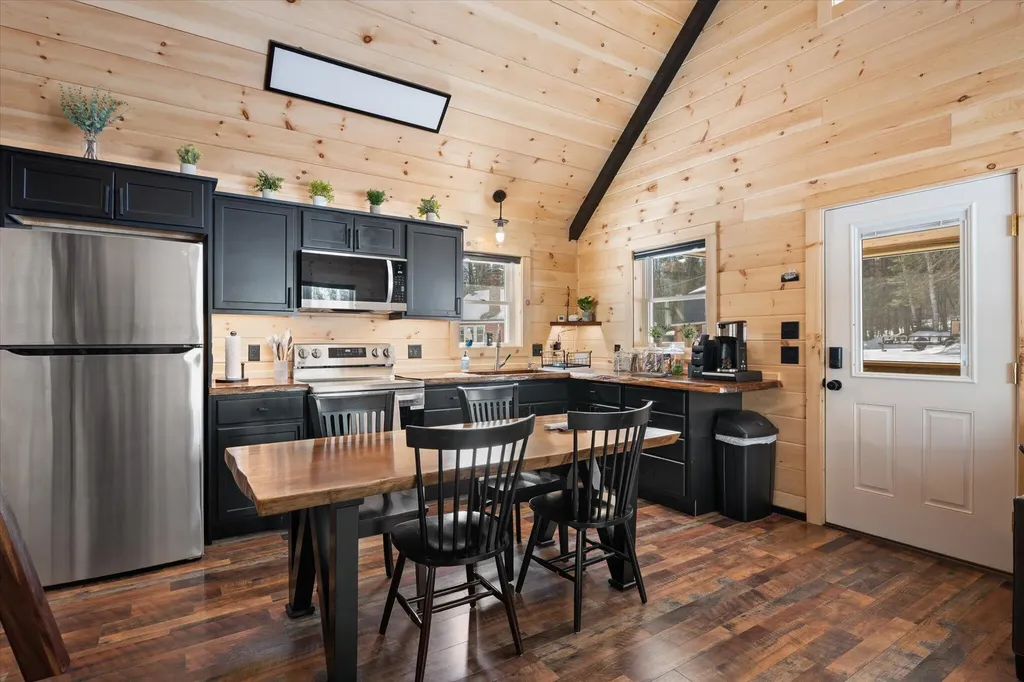 533 Aroostook Scenic Highway Moro Plt ME 04780