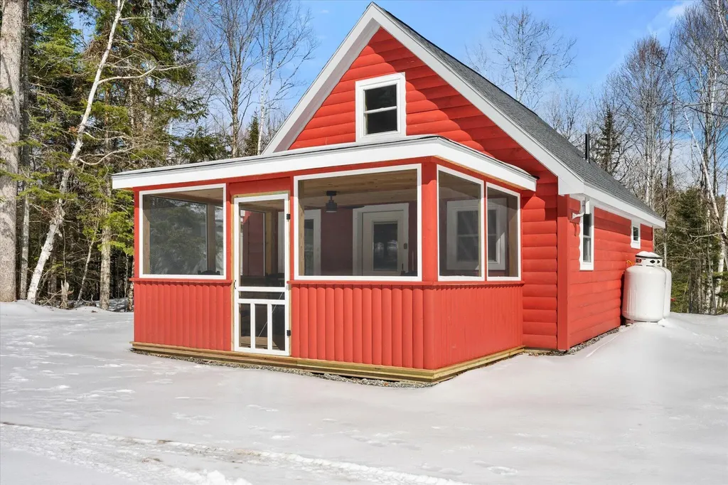 533 Aroostook Scenic Highway Moro Plt ME 04780