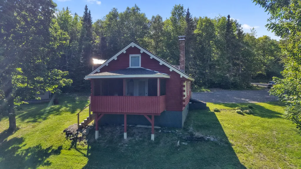 533 Aroostook Scenic Highway Moro Plt ME 04780