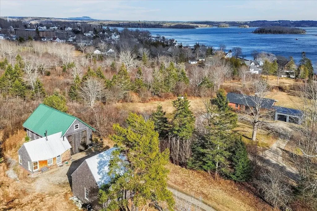 21 La Tour Street Castine ME 04421