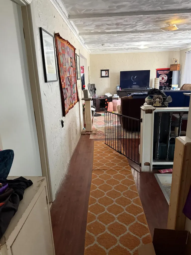 156 Alpine Street Paris ME 04281