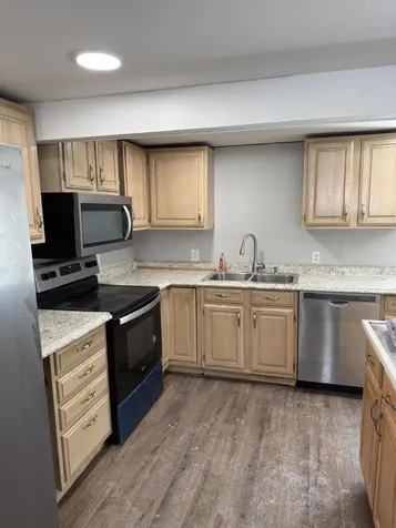 156 Alpine Street Paris ME 04281