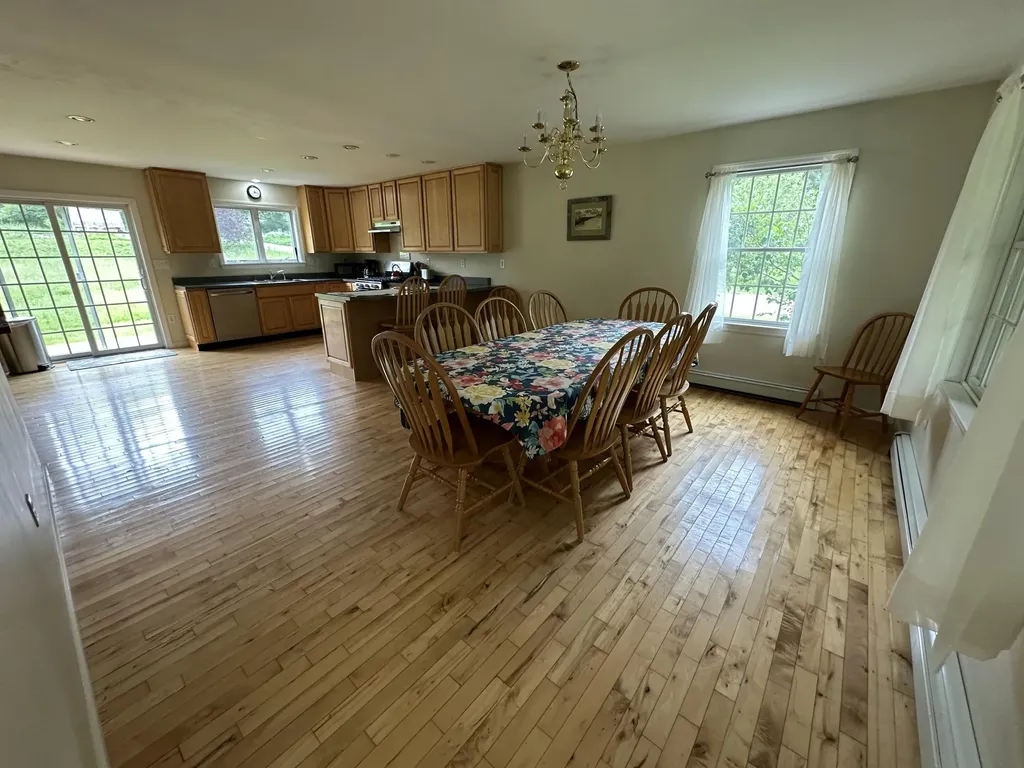 15 Cooley Lane Ogunquit ME 03907