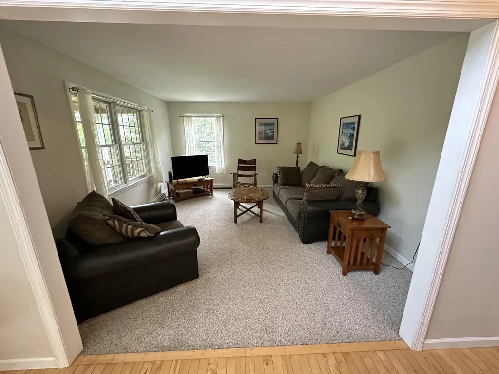 15 Cooley Lane Ogunquit ME 03907