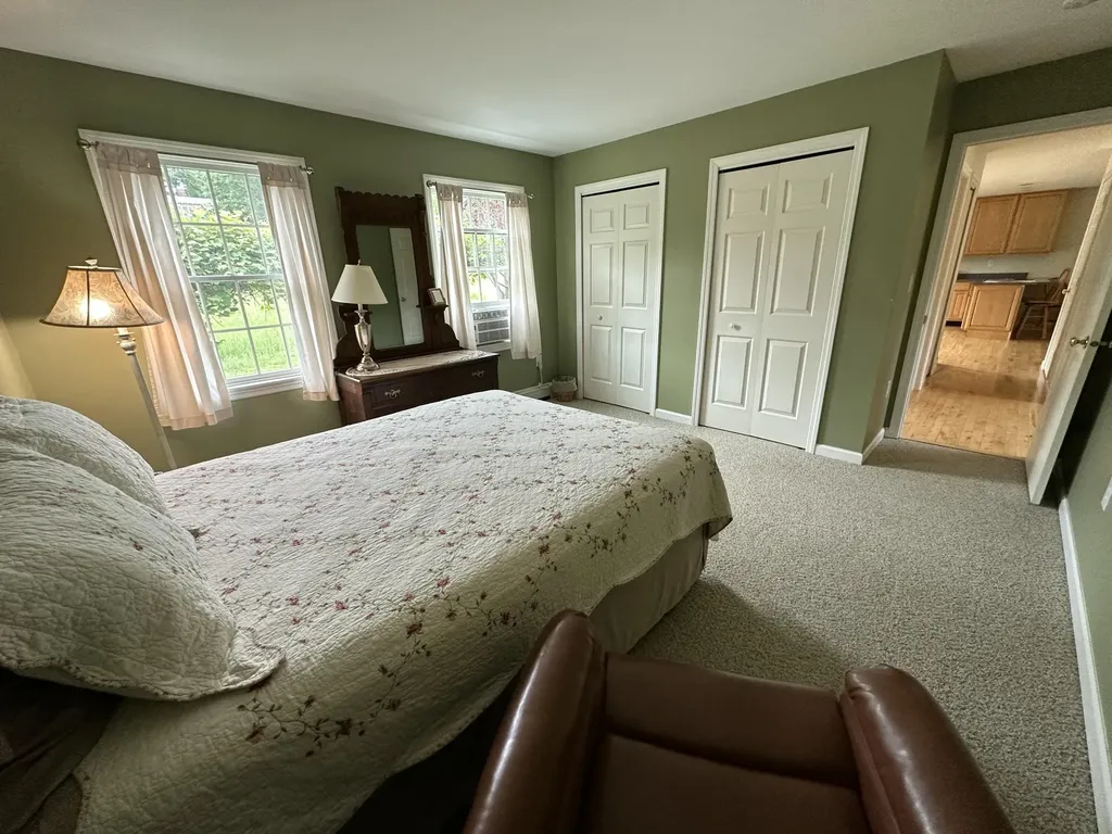 15 Cooley Lane Ogunquit ME 03907