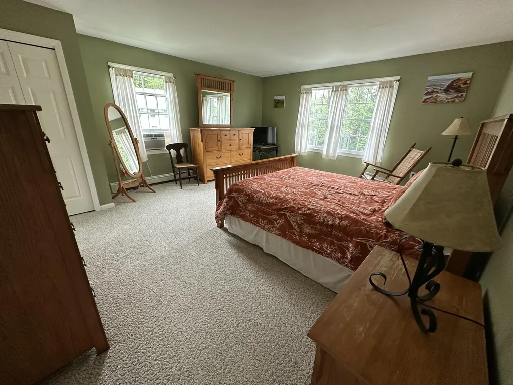15 Cooley Lane Ogunquit ME 03907