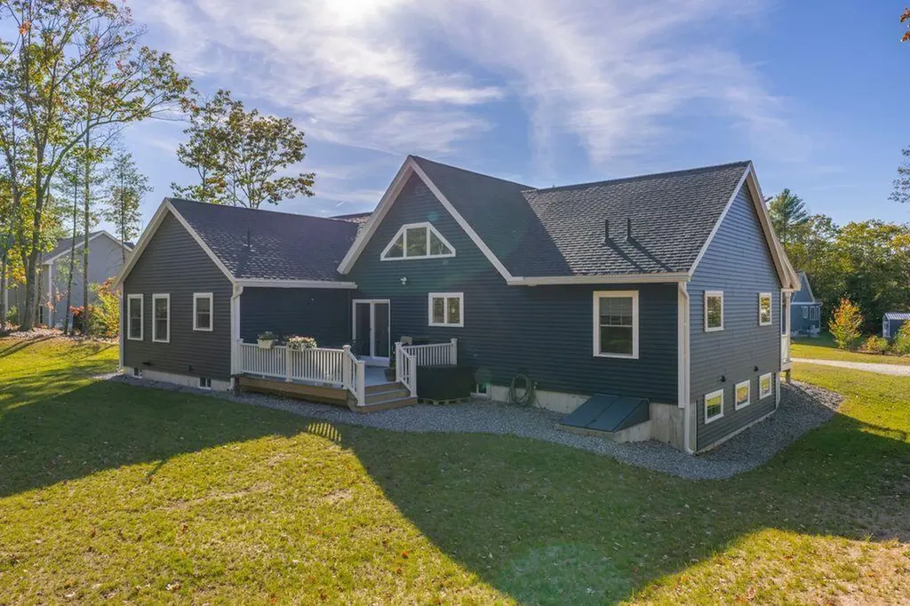 Lot 14 Raspberry Lane Topsham ME 04086