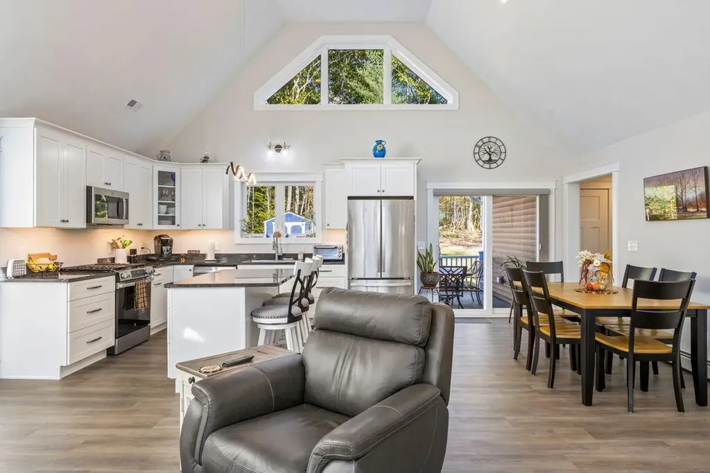 Lot 14 Raspberry Lane Topsham ME 04086