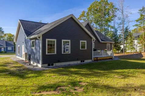 Lot 14 Raspberry Lane Topsham ME 04086