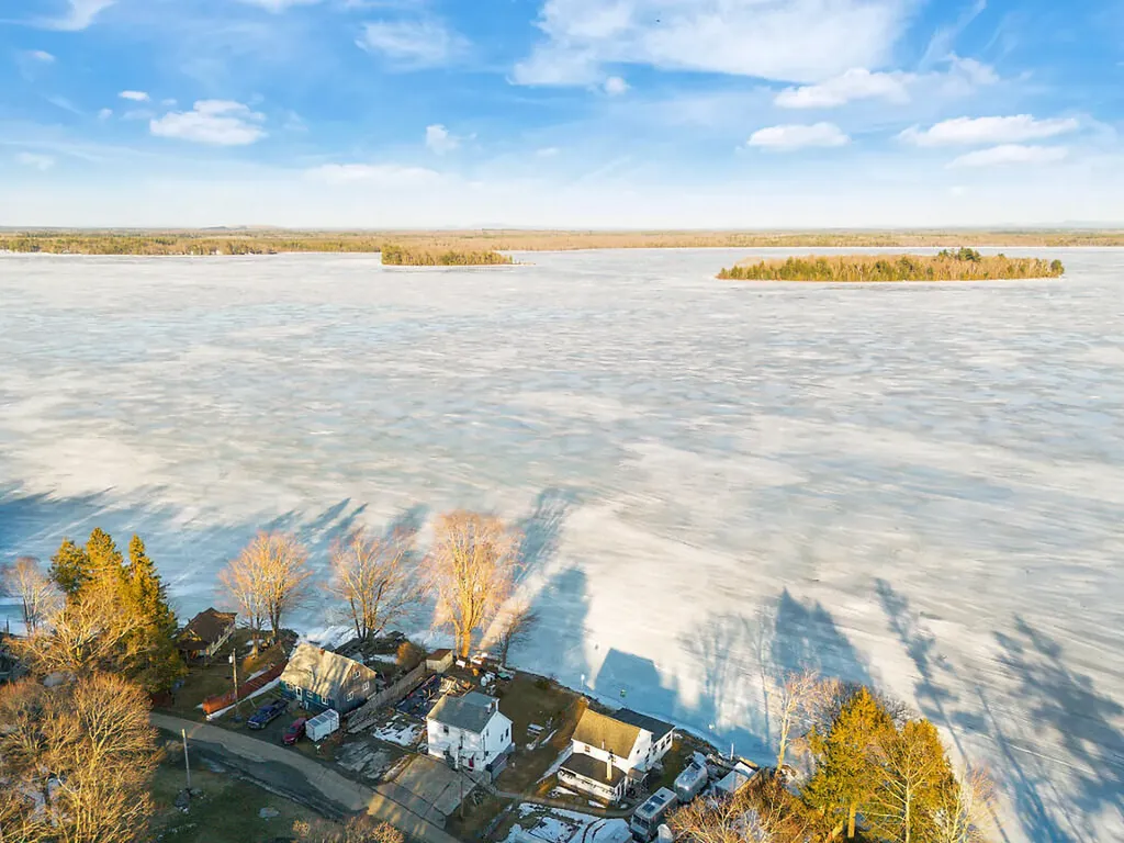 109 Luckys Landing Road Glenburn ME 04401
