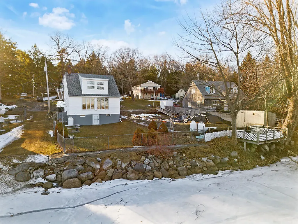 109 Luckys Landing Road Glenburn ME 04401
