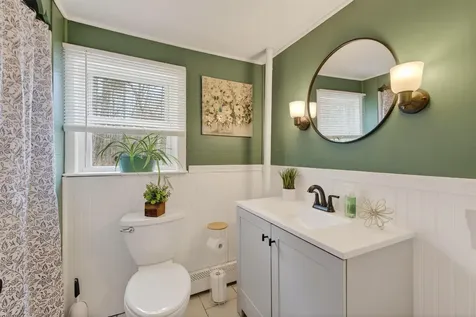 288 Manley Road Auburn ME 04210
