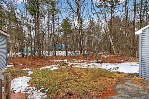 288 Manley Road Auburn ME 04210