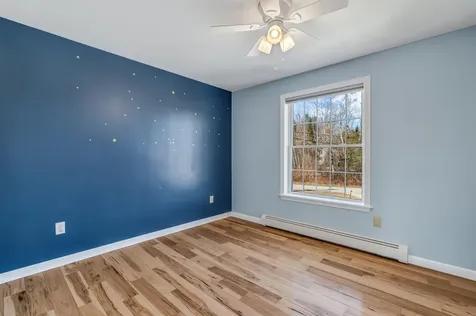 106 Nolan Road Holden ME 04429