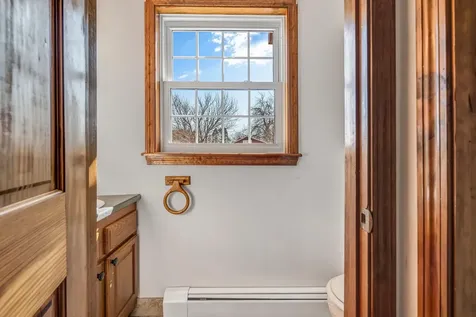 106 Nolan Road Holden ME 04429