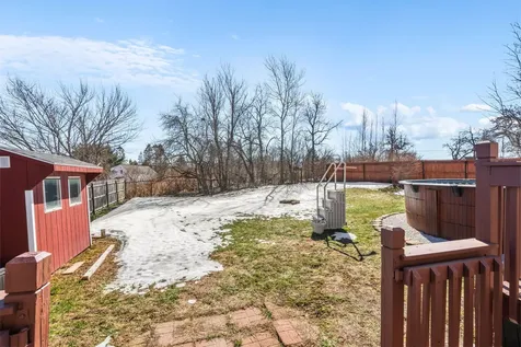 106 Nolan Road Holden ME 04429