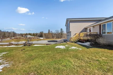 106 Nolan Road Holden ME 04429