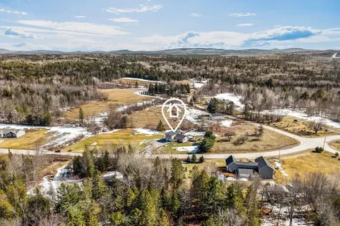 106 Nolan Road Holden ME 04429