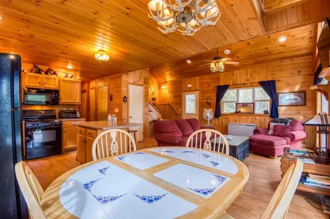 20 Mahara Lane Rangeley ME 04970