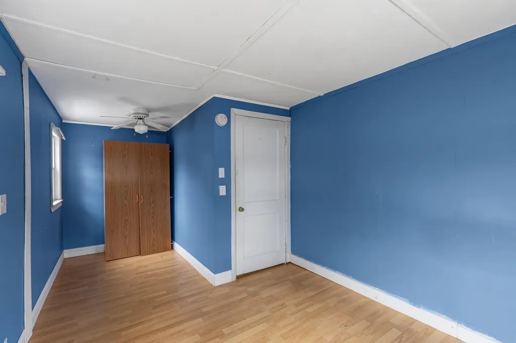 1042 Pequawket Trail Standish ME 04085