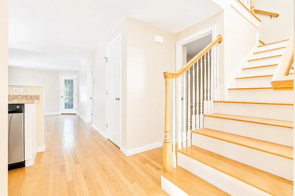 2 Lexington Drive Kennebunk ME 04043