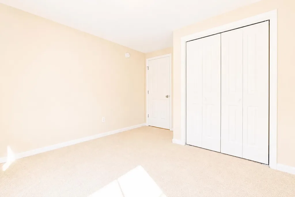 2 Lexington Drive Kennebunk ME 04043