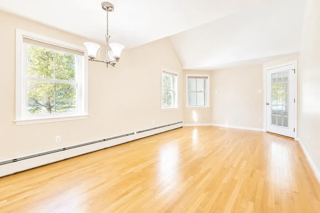 2 Lexington Drive Kennebunk ME 04043
