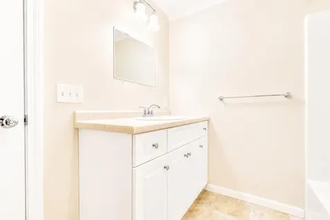 2 Lexington Drive Kennebunk ME 04043