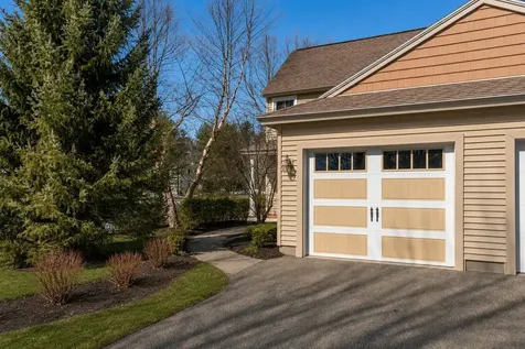 2 Lexington Drive Kennebunk ME 04043