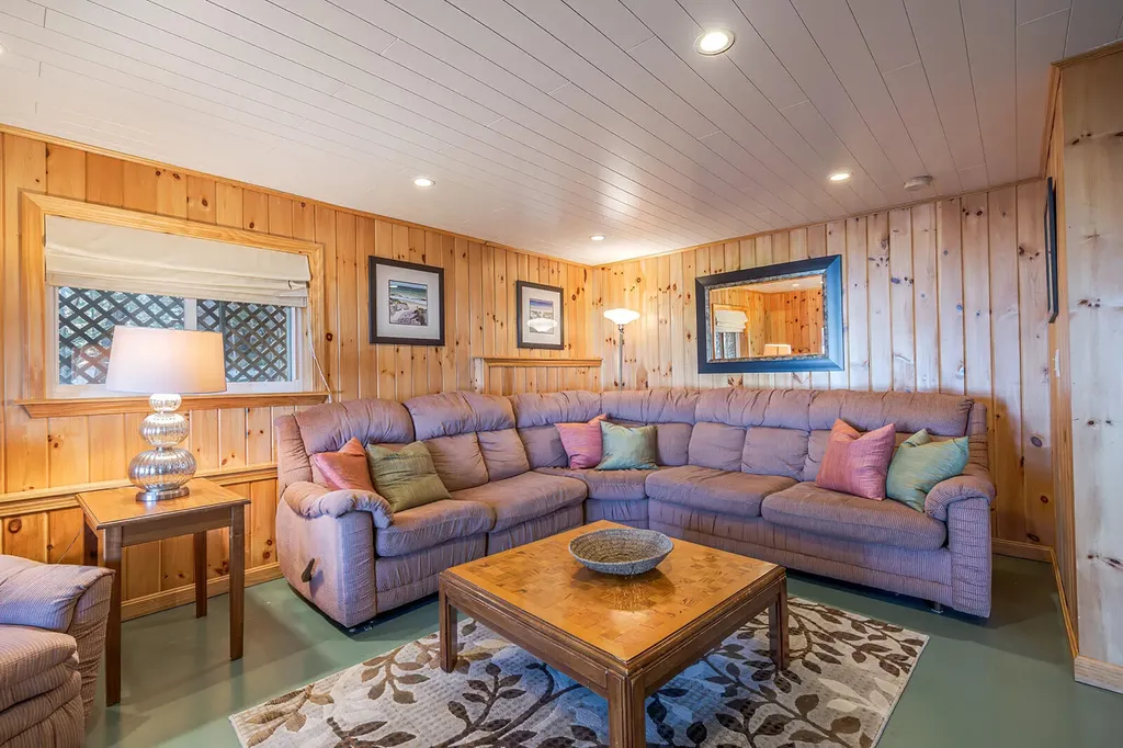 282 Branchview Drive Ellsworth ME 04605