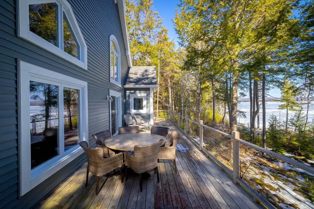 282 Branchview Drive Ellsworth ME 04605