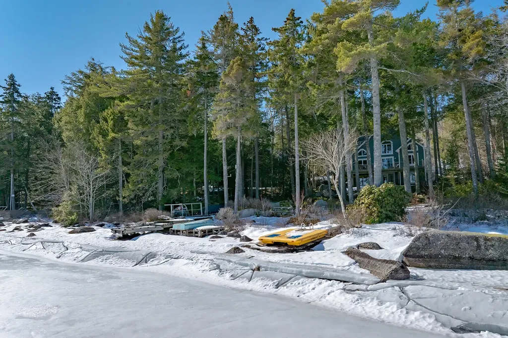 282 Branchview Drive Ellsworth ME 04605