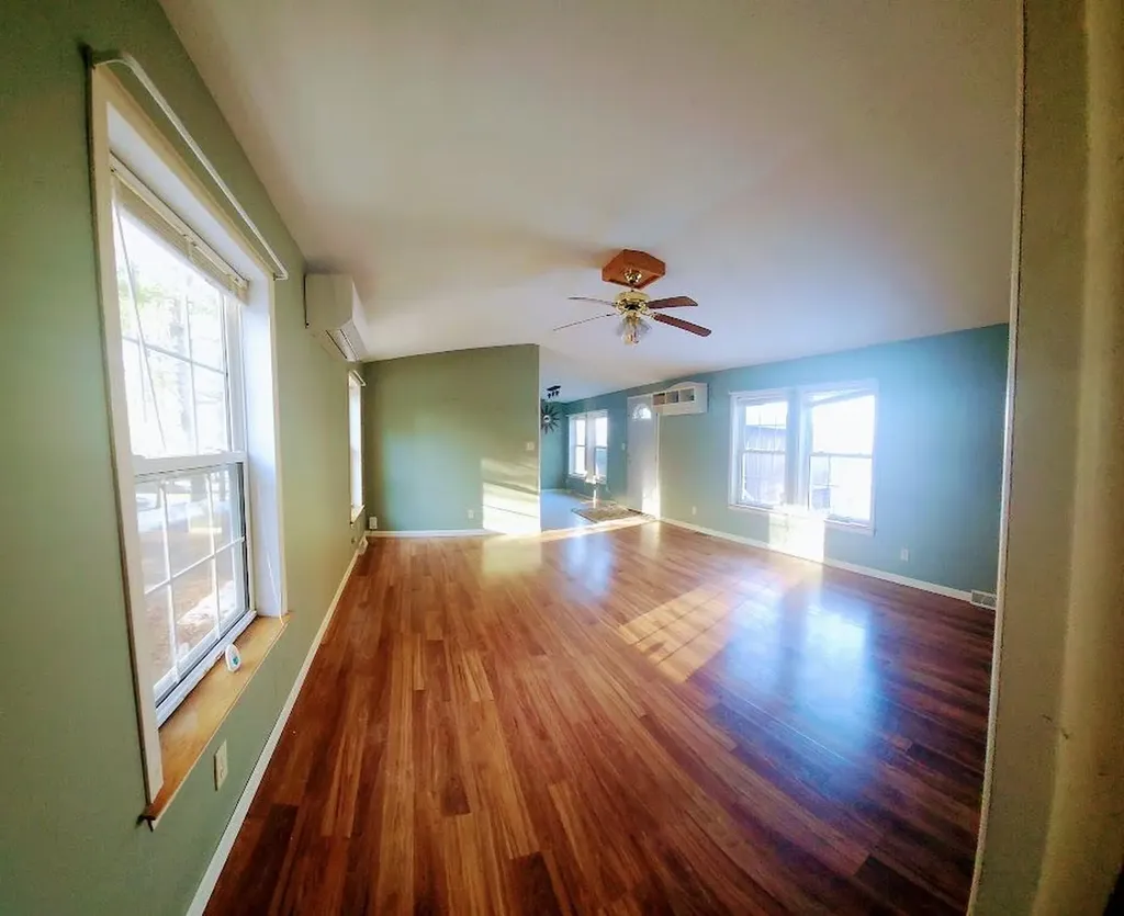 57 Lorna Lane Glenburn ME 04401