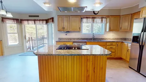18 Jillian Way Glenburn ME 04401