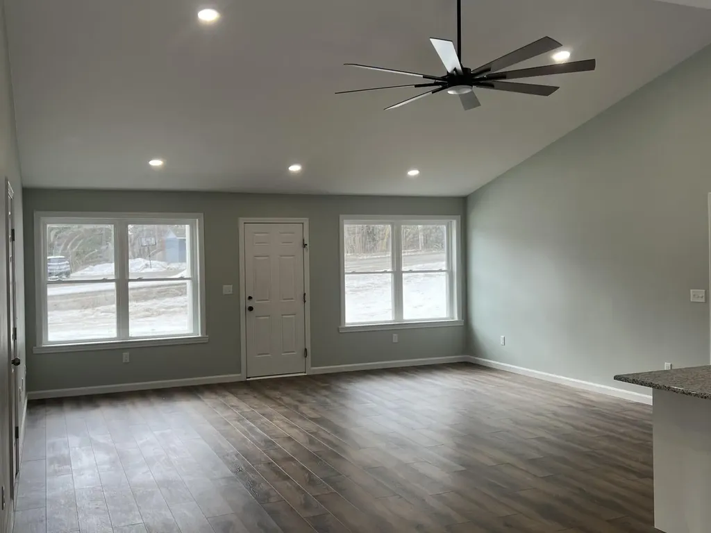 97 Cove Road Winterport ME 04496
