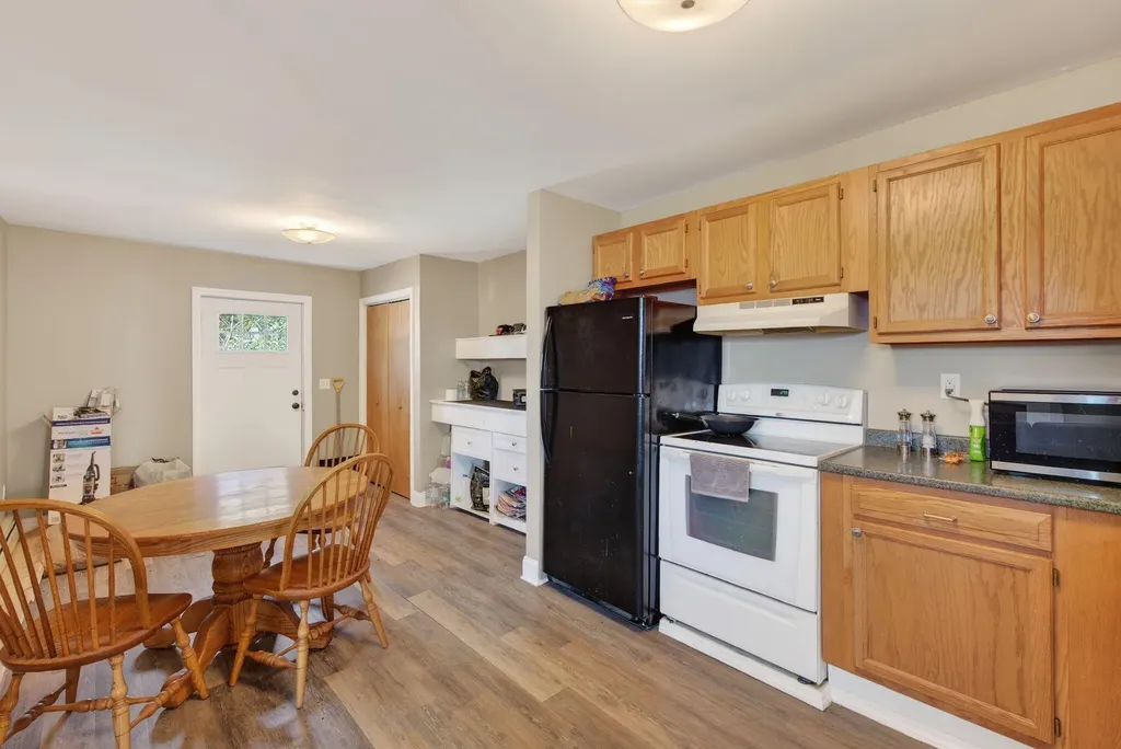 2578 Hotel Road Auburn ME 04210