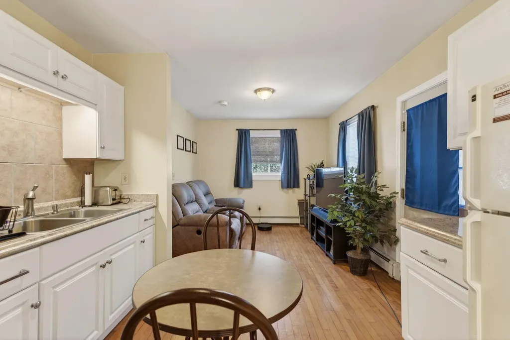 2578 Hotel Road Auburn ME 04210